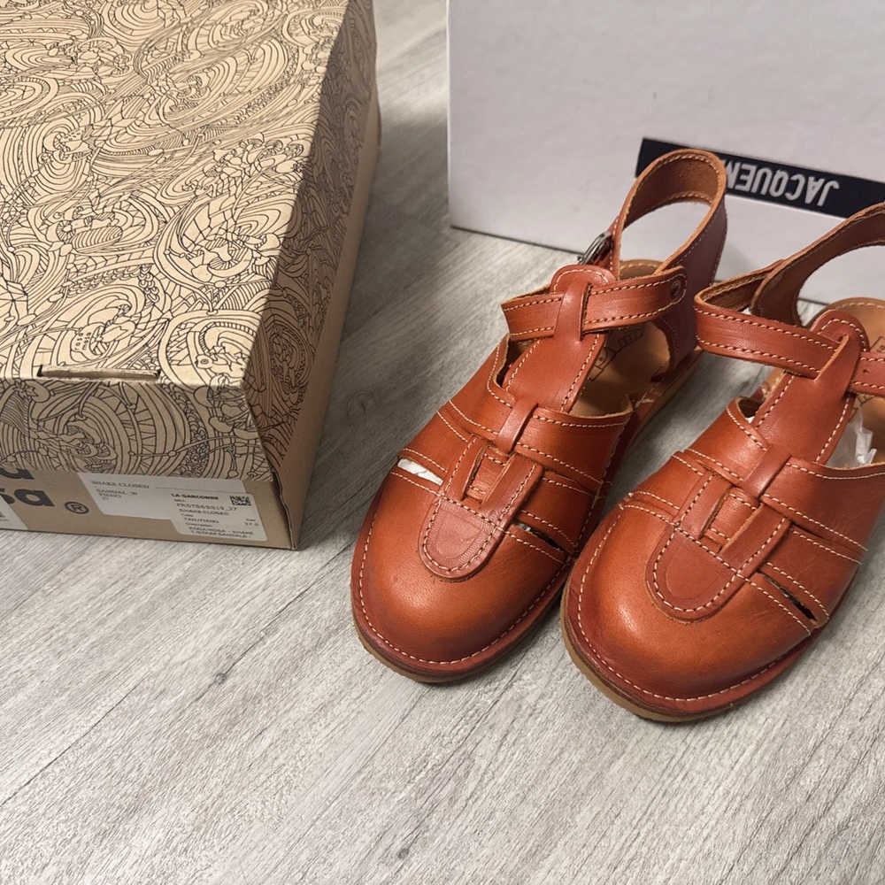 Women’s Leather Fisherman Sandals in Cognac Brown